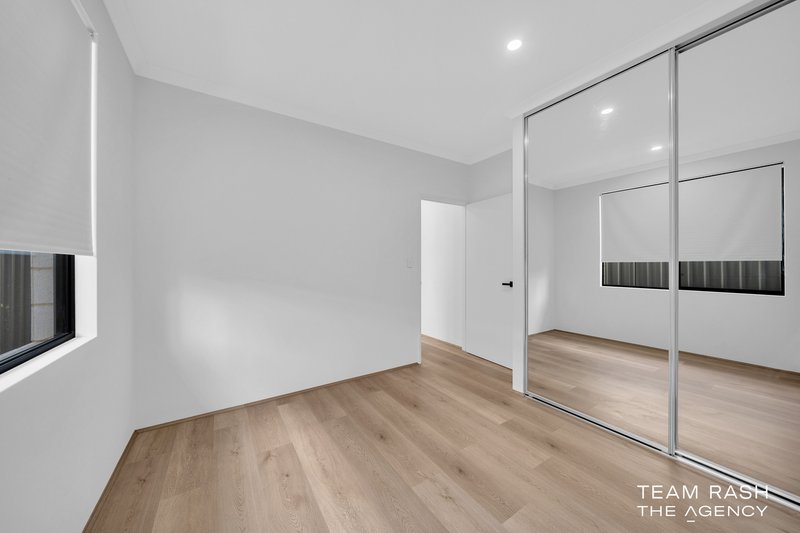 Photo - 69 Somerford Promenade, Wellard WA 6170 - Image 14