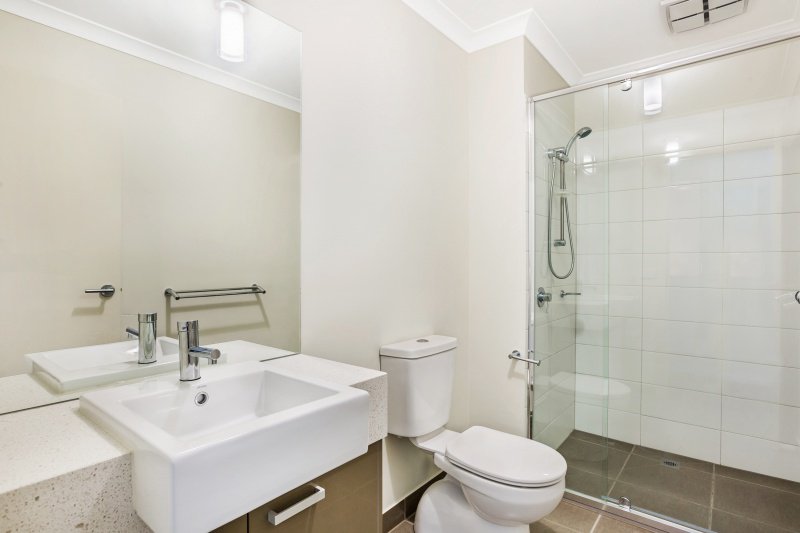 Photo - 69 Spriggs Drive, Croydon VIC 3136 - Image 5