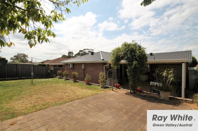 Photo - 69 Swan Circuit, Green Valley NSW 2168 - Image 7