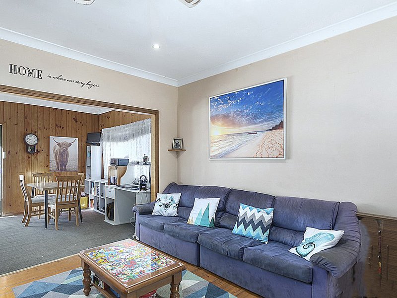 Photo - 69 Thompson Street, Woonona NSW 2517 - Image 4