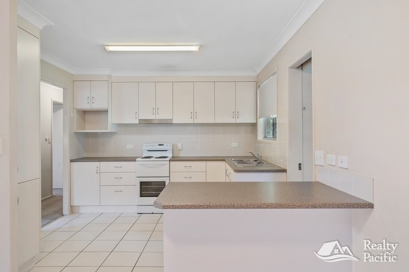 Photo - 69 Thorne Road, Birkdale QLD 4159 - Image 5