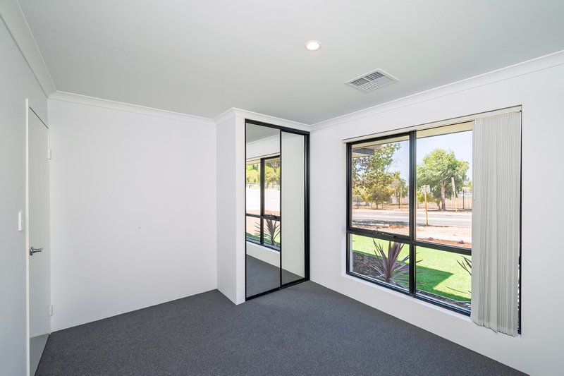 Photo - 69 Walderton Avenue, Balga WA 6061 - Image 15