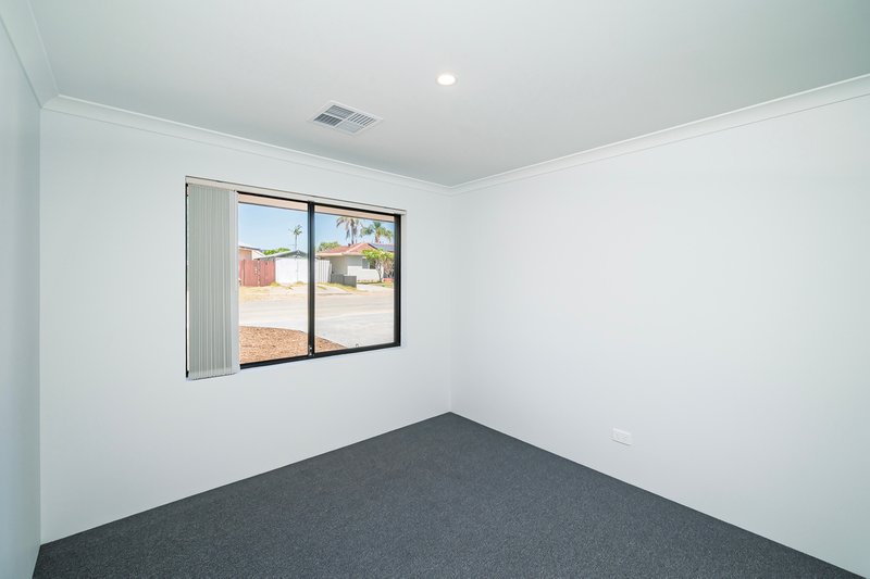 Photo - 69 Walderton Avenue, Balga WA 6061 - Image 16