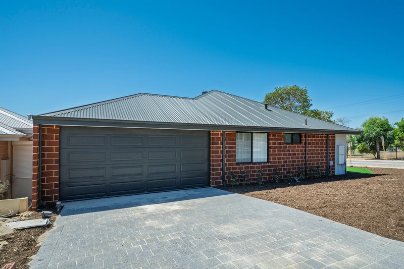 Photo - 69 Walderton Avenue, Balga WA 6061 - Image 25