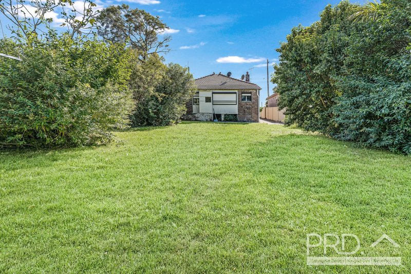 Photo - 69 Willison Road, Carlton NSW 2218 - Image 8