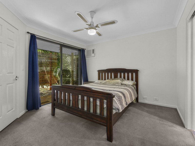 Photo - 69 Wimbledon Circuit, Carseldine QLD 4034 - Image 8