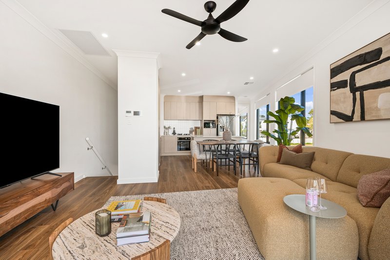 Photo - 69 Witton Road, Christies Beach SA 5165 - Image 13