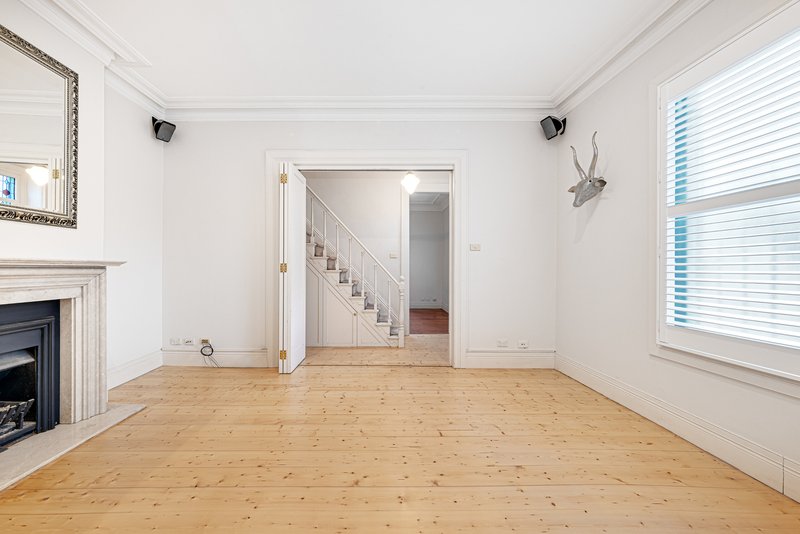 Photo - 690 Bourke Street, Redfern NSW 2016 - Image 2