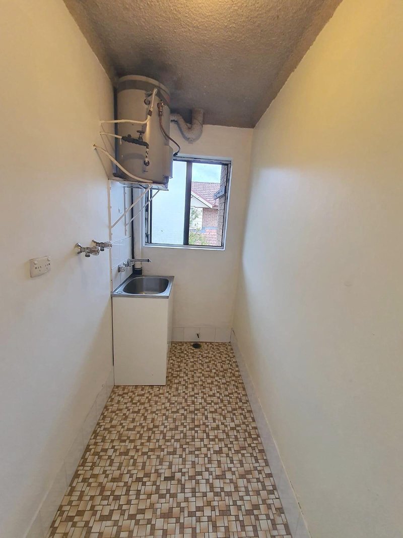 Photo - 6/90 Copeland Street, Liverpool NSW 2170 - Image 7