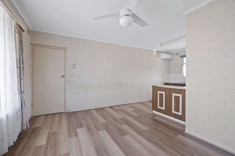 Photo - 6/90 Seaview Road, West Beach SA 5024 - Image 2