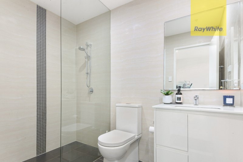 Photo - 6901/1A Morton Street, Parramatta NSW 2150 - Image 6