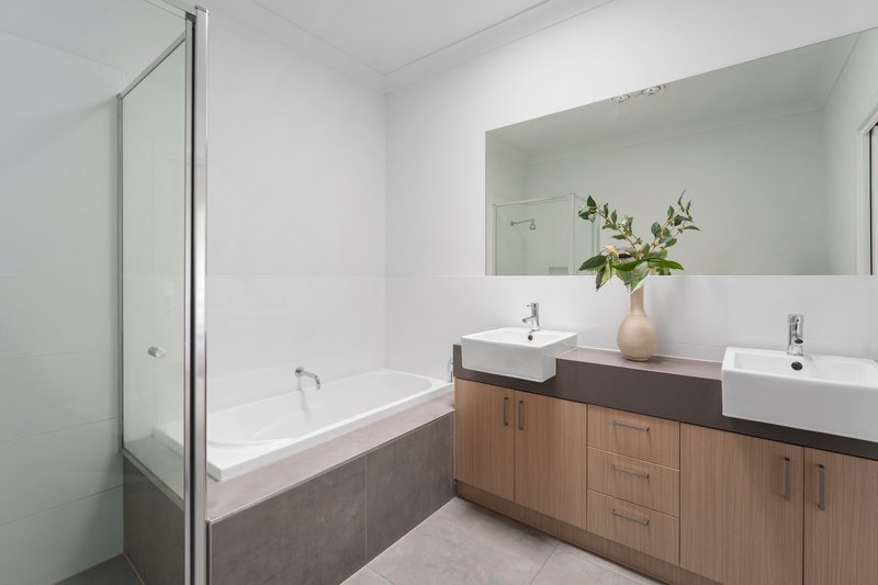 Photo - 6/91 Macedon Parade, Wollert VIC 3750 - Image 13
