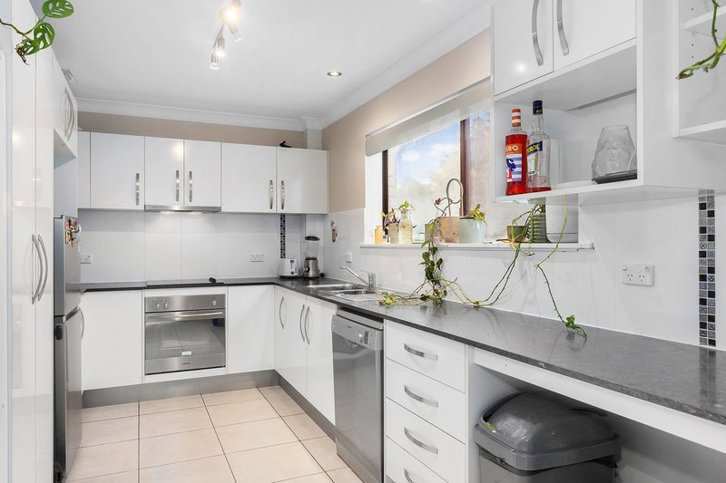 Photo - 6/91 Whitmore Street, Taringa QLD 4068 - Image 6