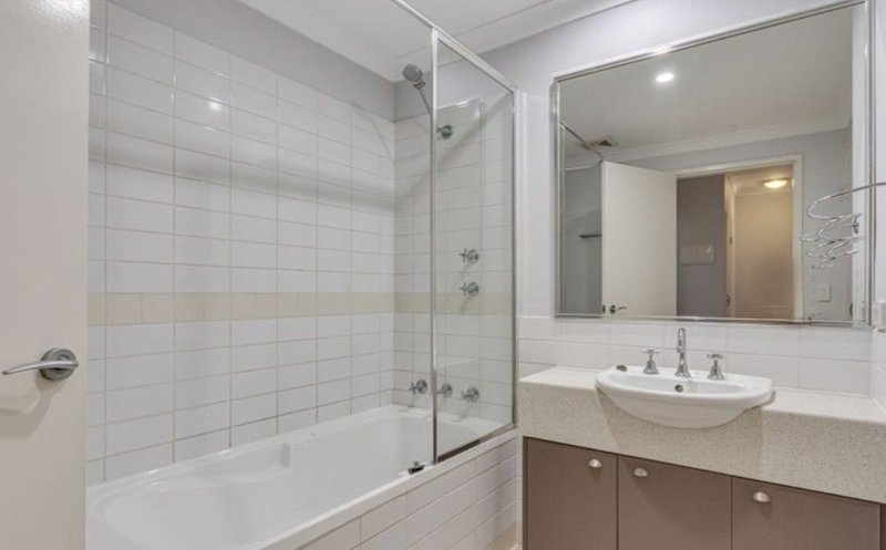 Photo - 69/12 Citadel Way, Currambine WA 6028 - Image 10