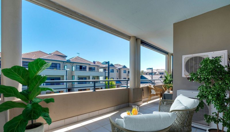Photo - 69/12 Citadel Way, Currambine WA 6028 - Image 11