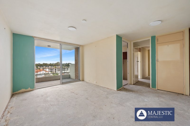 Photo - 69/16 Leeder Street, Glendalough WA 6016 - Image 4
