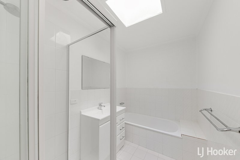 Photo - 6/92 Totterdell Street, Belconnen ACT 2617 - Image 7