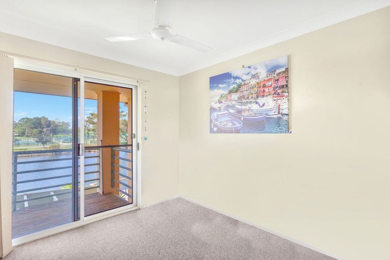 Photo - 69/215 Cottesloe Drive, Mermaid Waters QLD 4218 - Image 10