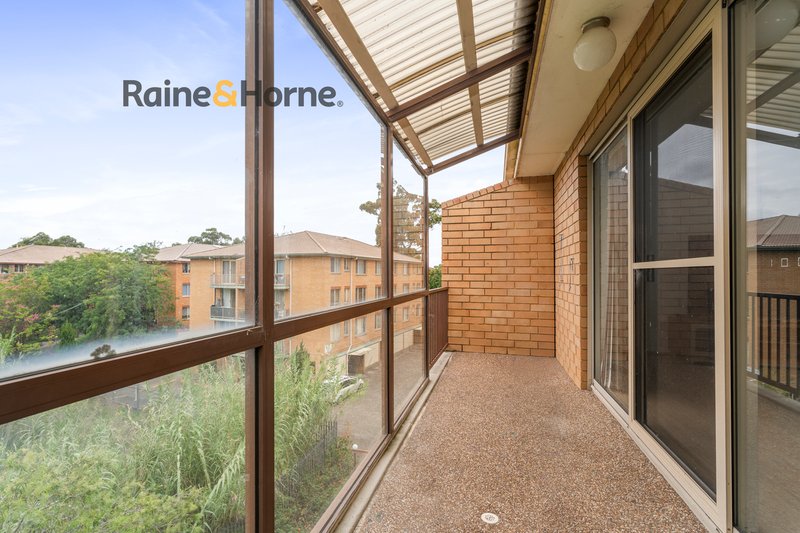 Photo - 69/3 Riverpark Drive, Liverpool NSW 2170 - Image 6