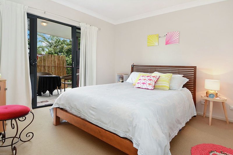 Photo - 6/94 Nudgee Rd , Hamilton QLD 4007 - Image 4