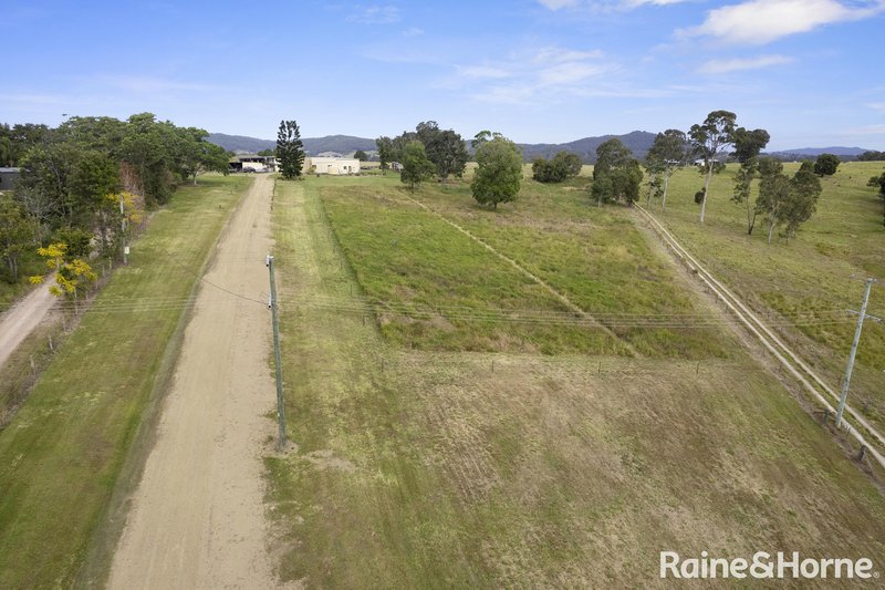 Photo - 695 Coles Creek Road, Cooran QLD 4569 - Image 17