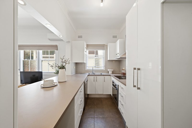 Photo - 6/95 Ebley Street, Bondi Junction NSW 2022 - Image 5