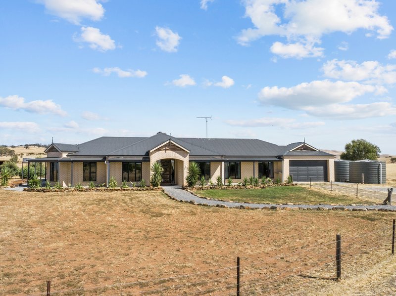 Photo - 697 Eudunda Road, Dutton SA 5356 - Image 2