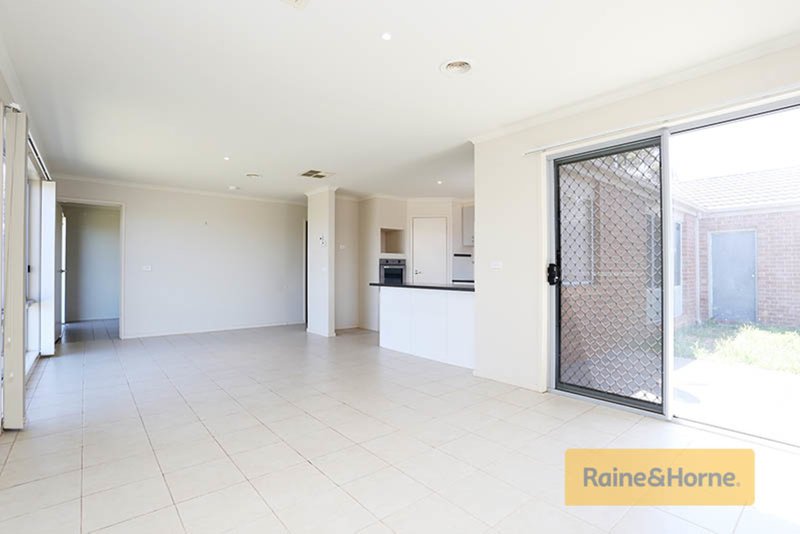 Photo - 697 High Street, Melton West VIC 3337 - Image 3