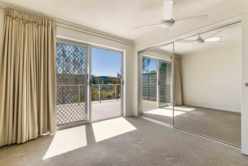 Photo - 6/99 Birtinya Boulevard, Birtinya QLD 4575 - Image 5