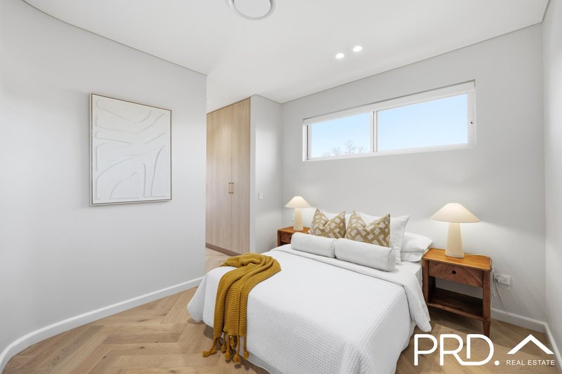 Photo - 69a Pozieres Avenue, Milperra NSW 2214 - Image 10