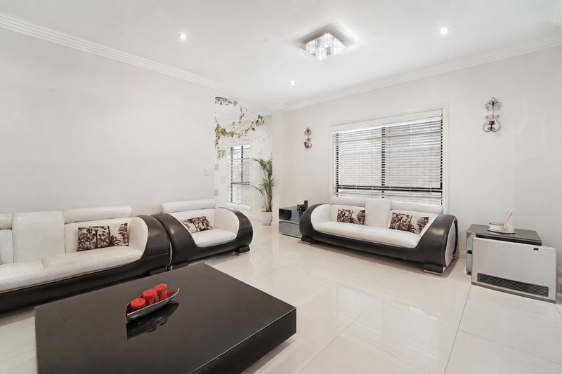 Photo - 69a Rawson Road, Guildford NSW 2161 - Image 4