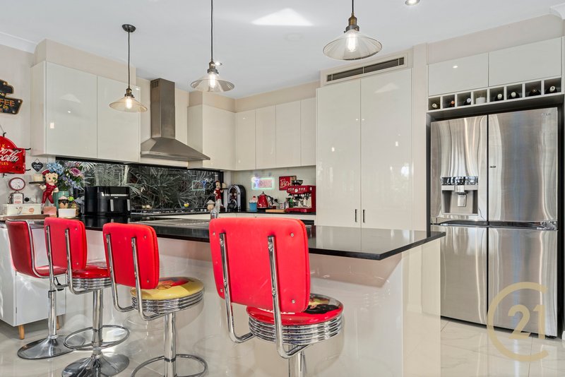 Photo - 69A St George Crescent, Sandy Point NSW 2172 - Image 7