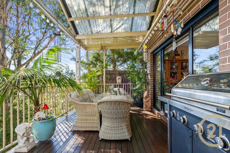 Photo - 69A St George Crescent, Sandy Point NSW 2172 - Image 10