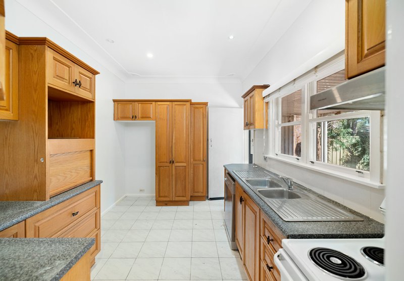 Photo - 69B Gannons Road, Caringbah South NSW 2229 - Image 3