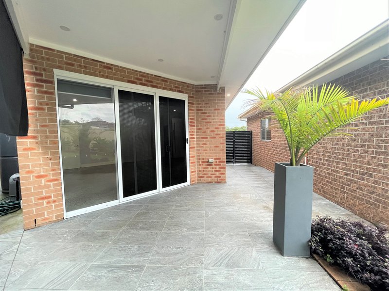 Photo - 6A Bicane Close, Edensor Park NSW 2176 - Image 7