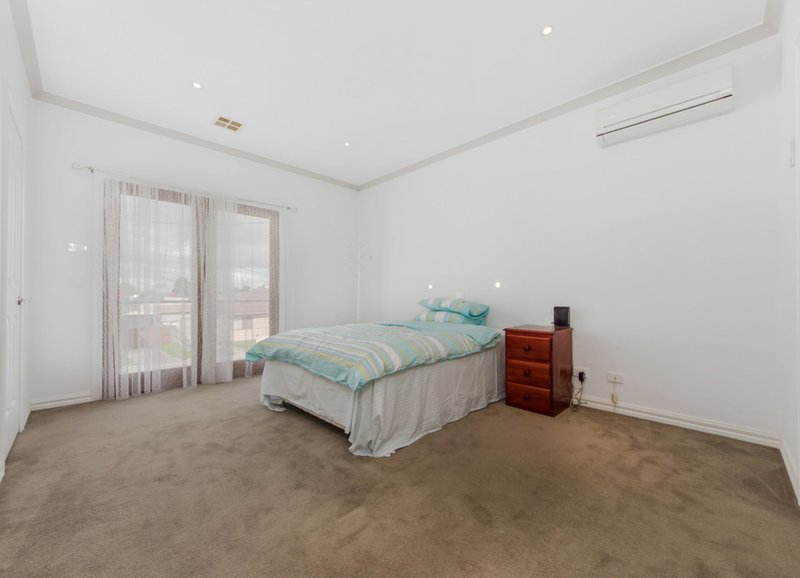 Photo - 6A Blackmore Street, Sunshine North VIC 3020 - Image 6