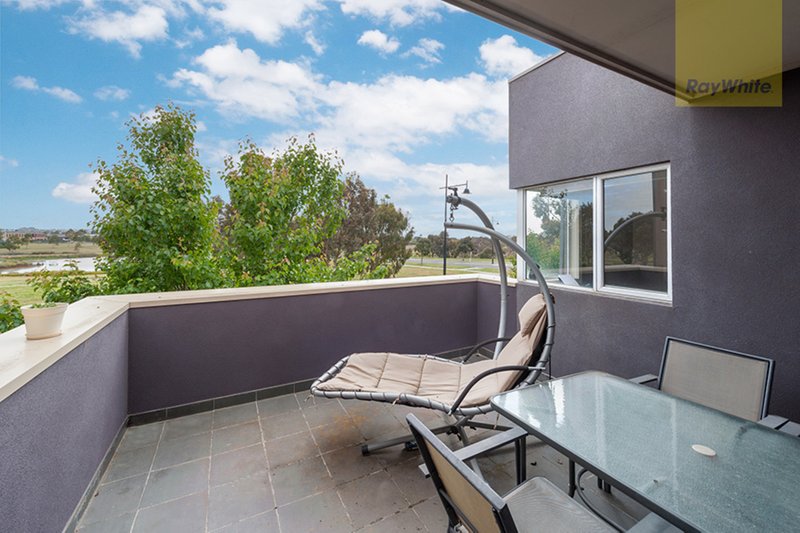 Photo - 6A Centennial Park Drive, Craigieburn VIC 3064 - Image 6