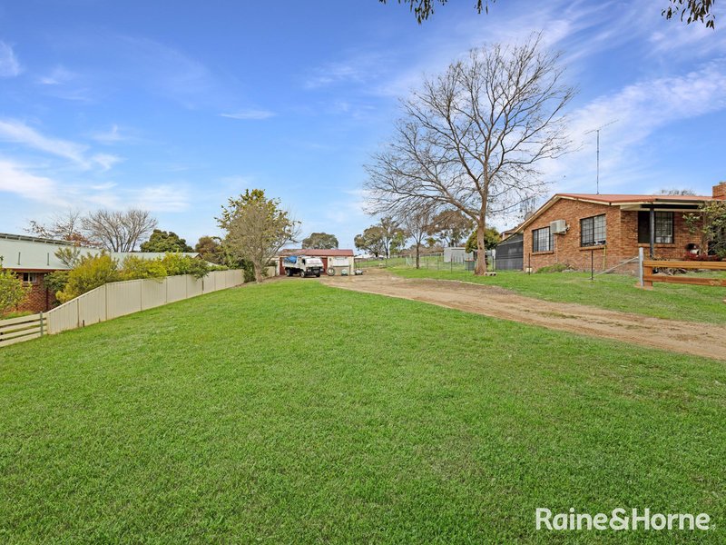 Photo - 6A Colin Street, Perthville NSW 2795 - Image 4