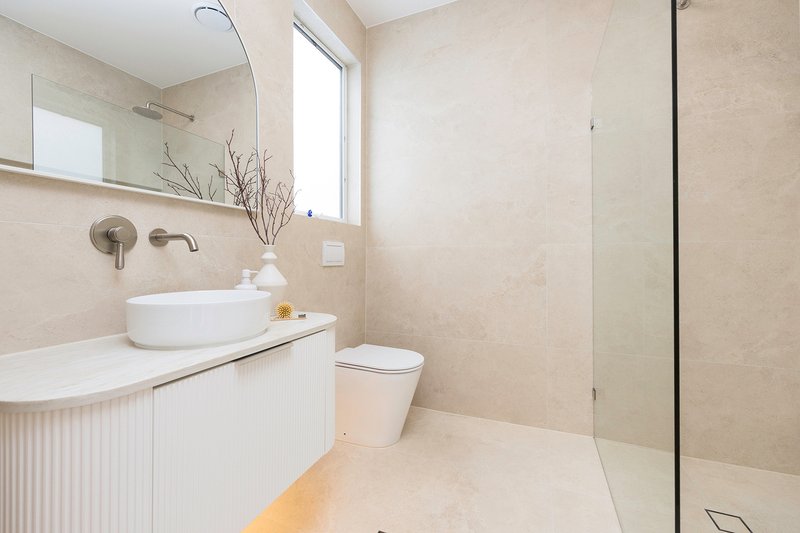 Photo - 6a Crookwell Avenue, Miranda NSW 2228 - Image 10