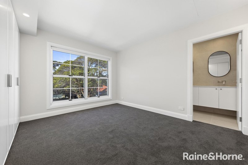 Photo - 6a Cross Street, Concord NSW 2137 - Image 5