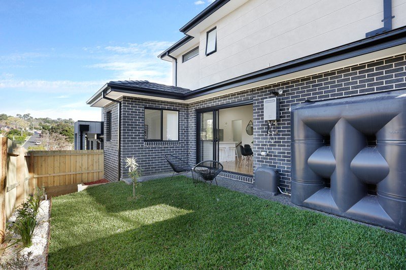 Photo - 6A Cypress Avenue, Burwood VIC 3125 - Image 10