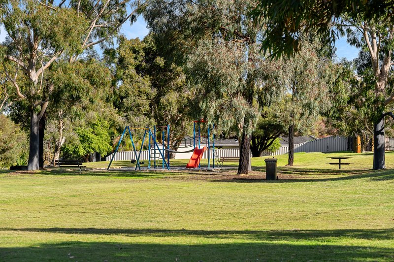 Photo - 6A Frawley Gardens, Murdoch WA 6150 - Image 35