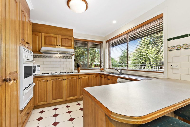 Photo - 6A Hardiman Court, Mill Park VIC 3082 - Image 2