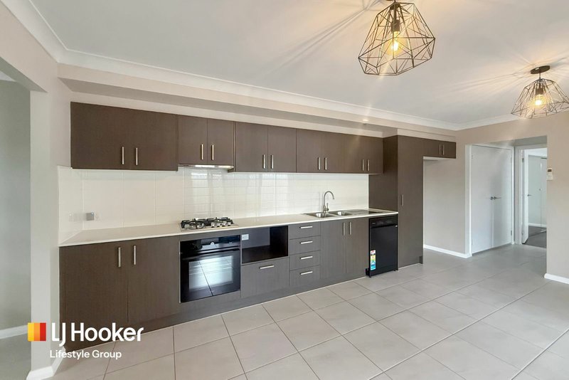 Photo - 6A Howard Loop, Oran Park NSW 2570 - Image 2