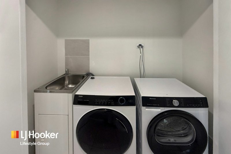 Photo - 6A Howard Loop, Oran Park NSW 2570 - Image 8