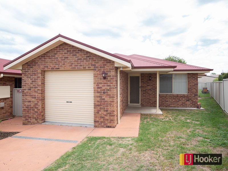 6a Iris Close, Kootingal NSW 2352