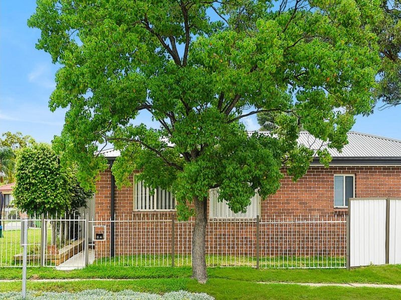 6a Lee Close, Edensor Park NSW 2176