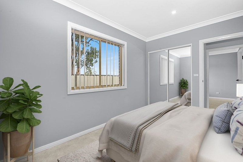 Photo - 6a Lee Close, Edensor Park NSW 2176 - Image 4