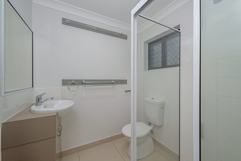 Photo - 6A Mcintosh Street, Hermit Park QLD 4812 - Image 6