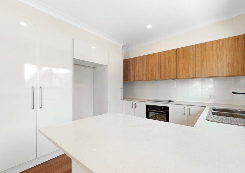Photo - 6a Penelope Drive, Cornubia QLD 4130 - Image 5